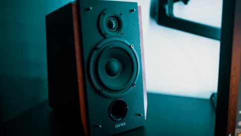 音响器材特写图